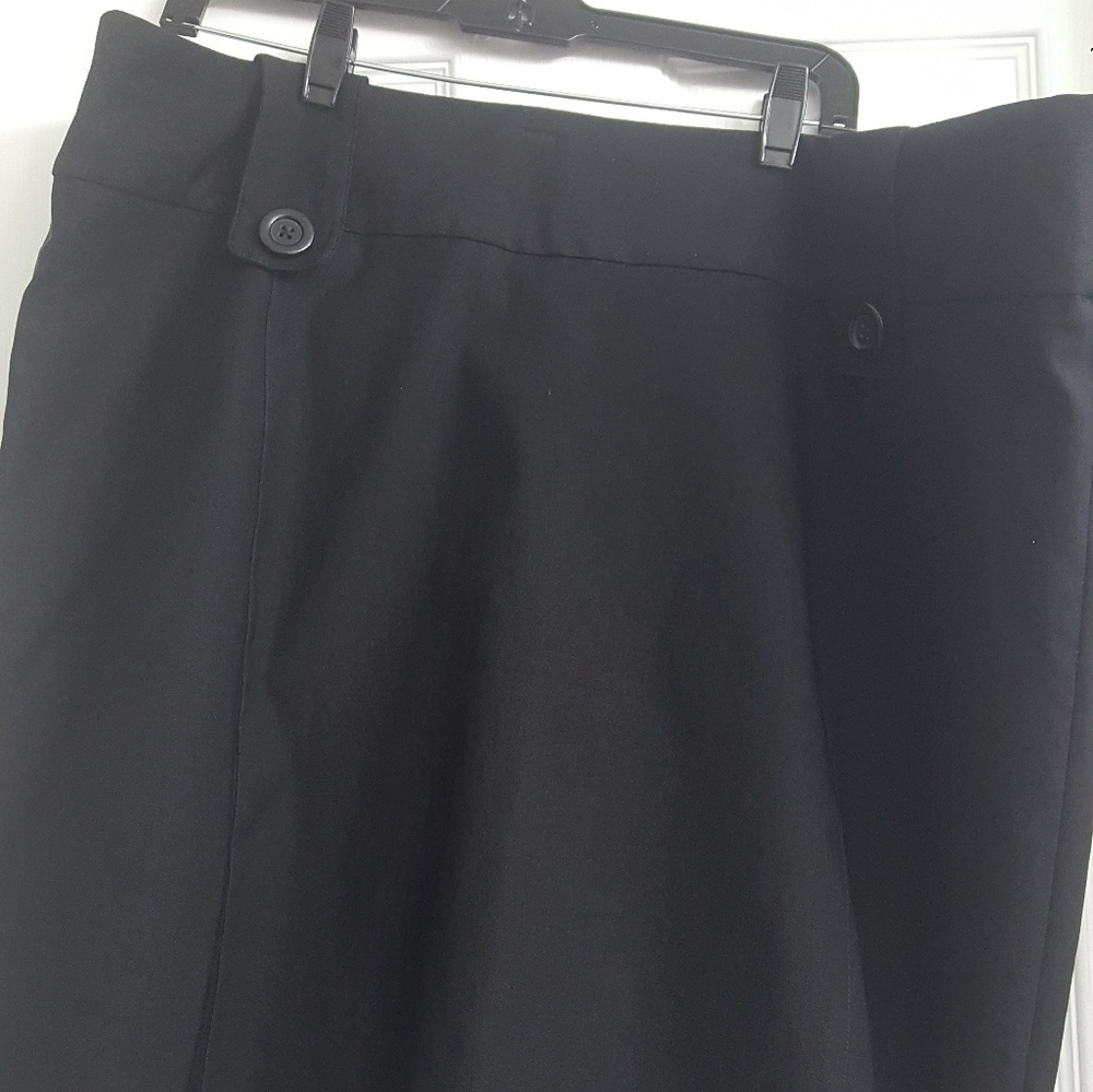 black skirt